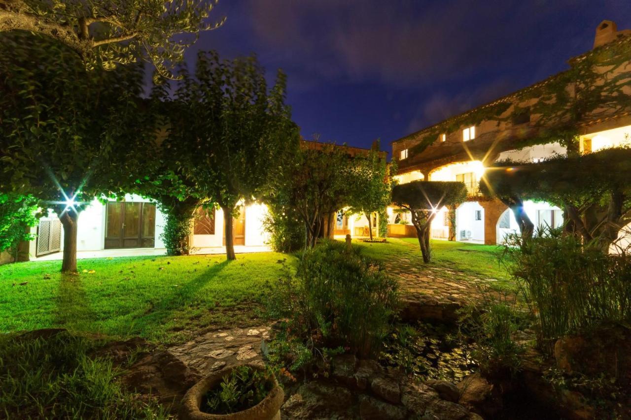 Residence La Rosa Porto San Paolo  Buitenkant foto