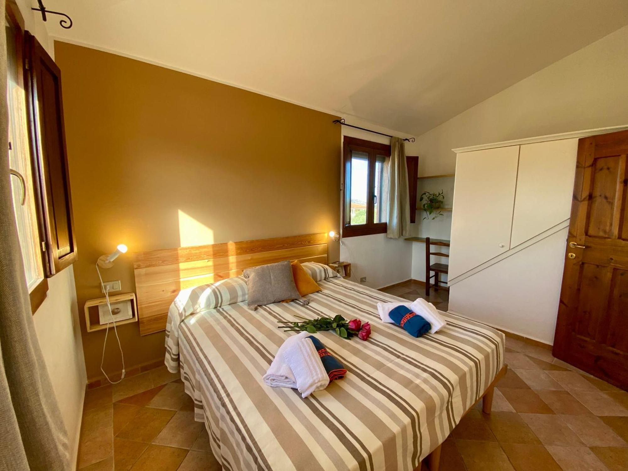 Residence La Rosa Porto San Paolo  Buitenkant foto